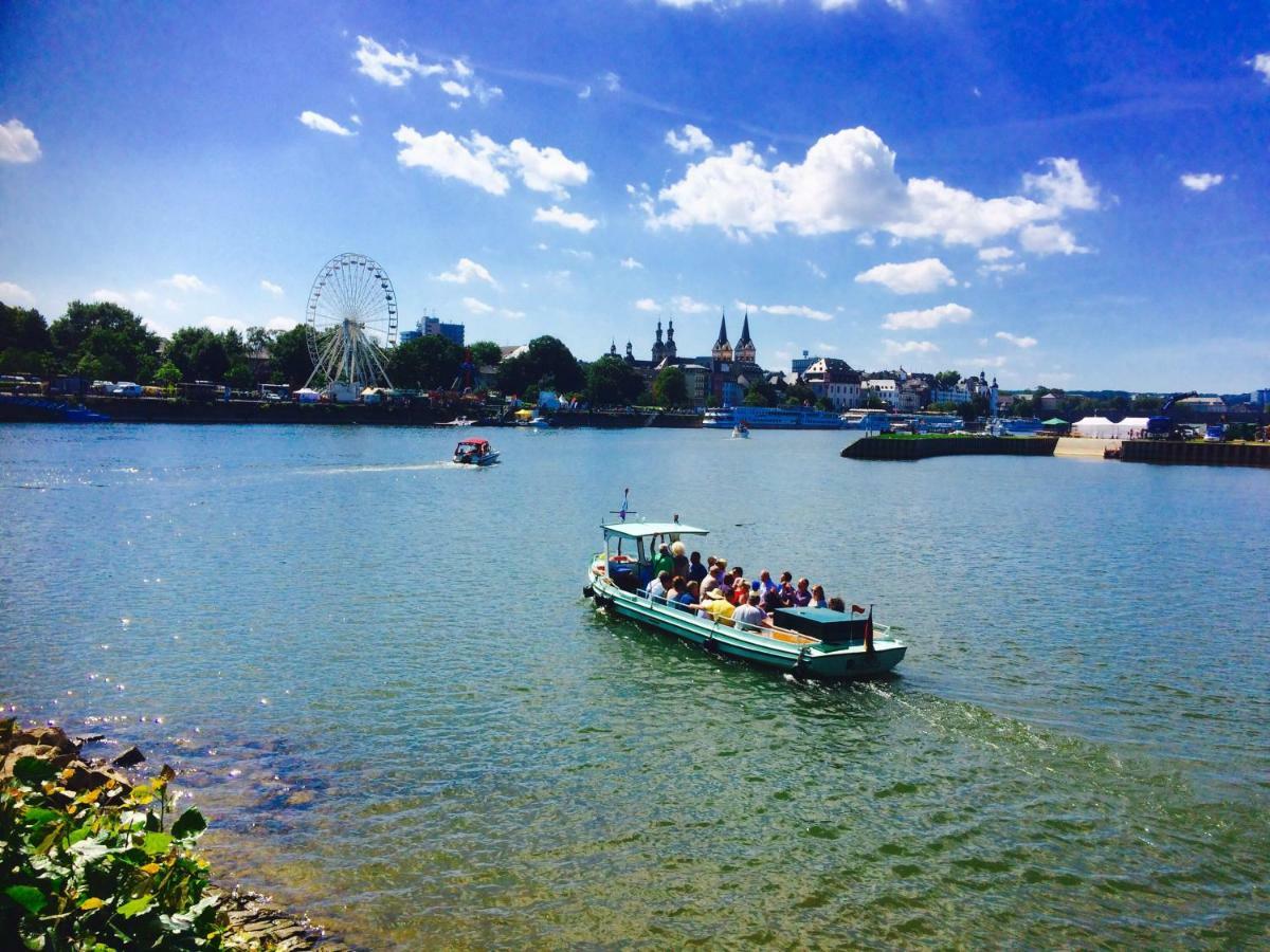 코블렌츠 Haus Am Ufer Mit Rheinpanoramablick 아파트 외부 사진